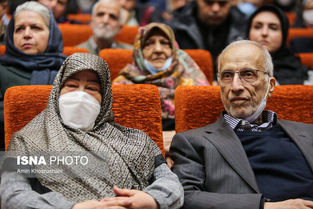 رسیدن به تیتر بلوغ روزنامهنگاری است