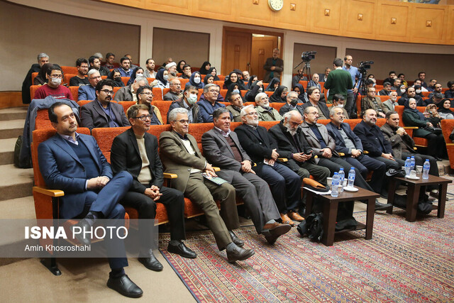 رسیدن به تیتر بلوغ روزنامهنگاری است