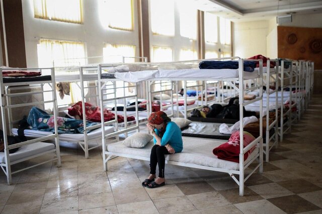 سالهای دور از خانه