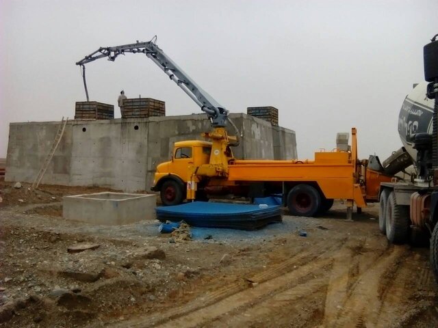 ارسال ماهانه ۱۰۰ تانکر آب‌رسان سیار به روستاهای مواجه با کمبود آب در صالح‌آباد 