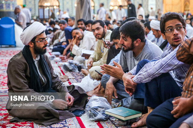 عکس از آرشیو احیاء سنت اعتکاف مدیون انقلاب اسلامی است