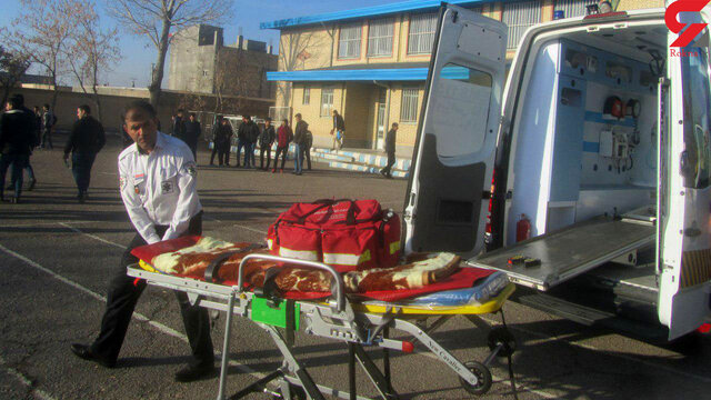 عکس اینترنتی است دانشآموزان حادثهدیده روستای شفیع قوچان از بیمارستان مرخص شدند/با مسئولان مدرسه برخورد میشود