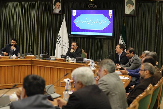 رشد ۳۶ درصدی درآمدهای مالیاتی خراسان رضوی در لایحه بودجه ۱۴۰۲