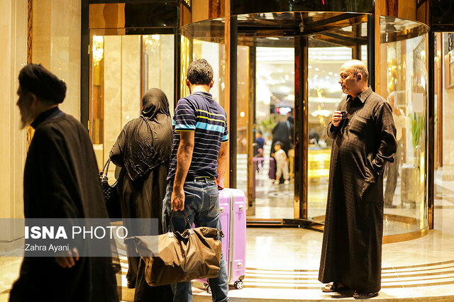 حضور گردشگران عربستانی هنوز پررنگ نشده است/ استیصال بخش خصوصی از بلاتکلیفی