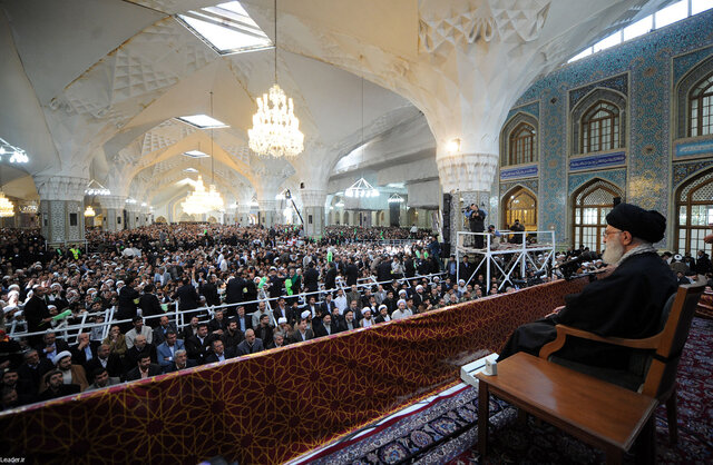 تاکیدات مکرر رهبر انقلاب بر مردمسالاری دینی، حفظ اتحاد و ایستادگی برابر استکبار