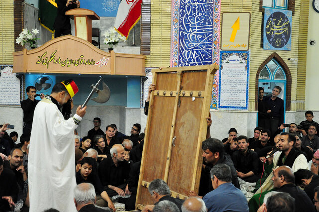 قنبر خوانی؛ آئینی حزن‌انگیز که در ۲۱ رمضان برگزار می‌شود