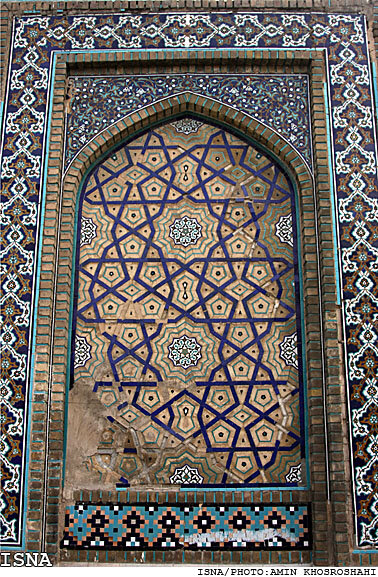 «گنبد سبز» نگین فیروزهای که در بافت تاریخی مشهد میدرخشد