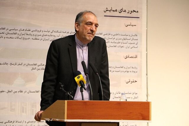 متعهد به اجرای معاهده حقابه هیرمندیم/زنان در برخی ادارات فعالند/امارت اسلامی حکومتی فراگیر است