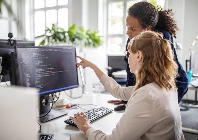 مقصر نابرابری جنسیتی در علوم رایانهای کیست؟