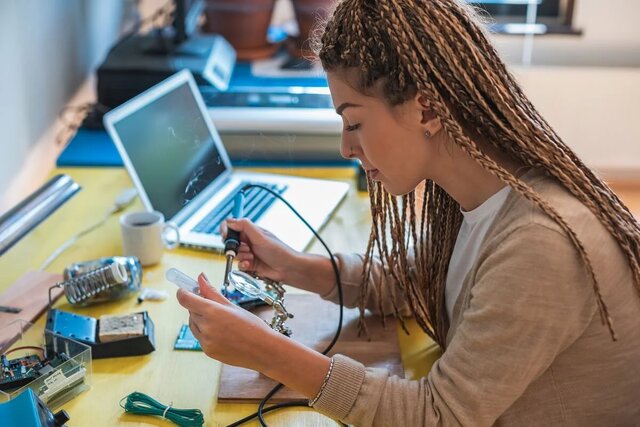 مقصر نابرابری جنسیتی در علوم رایانهای کیست؟