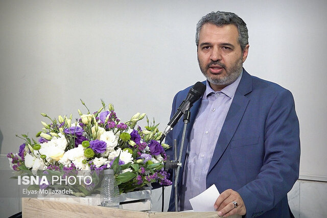 عکس از آرشیو است رانندگی در شهر پر ترافیک و شلوغی مثل مشهد، فعالیتی سخت و دشوار است