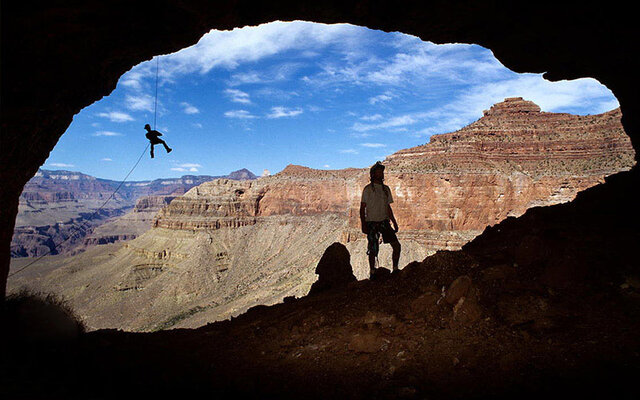مجوزهایی که غارهای چندین میلیون ساله را نابود میکنند