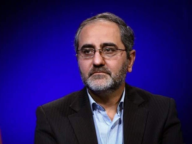 عکس از آرشیو سیاستگذاریهای زیارت، آمرانه است