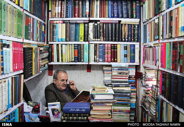 کتابفروشهایی که نمیتوانند کتاب بخرند