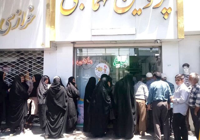 عکس از آرشیو کسبه خرد را فدای غولهای اقتصادی متخلف نکنیم