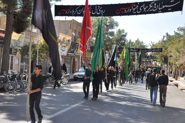 گوشهای از تاریخ شفاهی هیاتهای عزاداری کاشمر