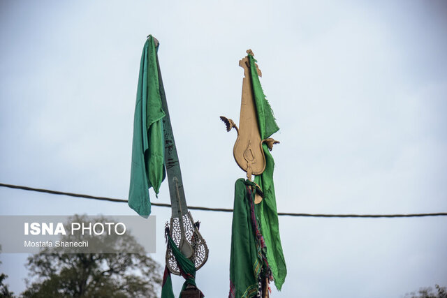 نمادهای روی «علم» در دستههای عزاداری یادآور چه وقایعی است؟