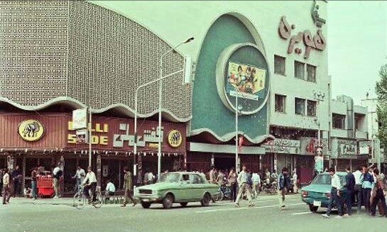 عکس تزئینی است آپاراتچی سینمای مشهدی دهه ۵۰ از خاطرات سالهای فعالیتش گفت