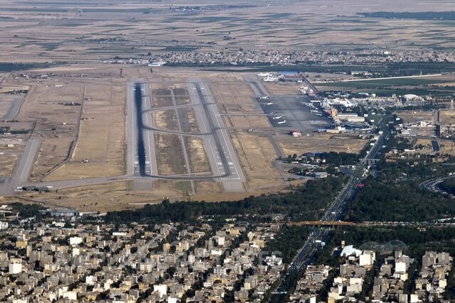 بررسی عوامل موثر بر ماندگاری زائر در مشهد؛ از جاذبههای گردشگری تا فرهنگ میزبانی