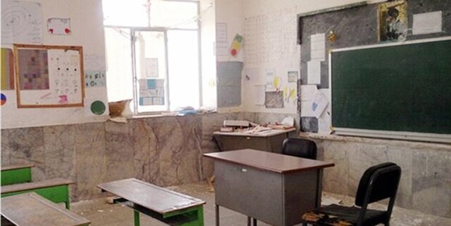 زلزله تمامی مدارس صبح و عصر تایباد را به تعطیلی کشاند زلزله تمامی مدارس صبح و عصر تایباد را به تعطیلی کشاند