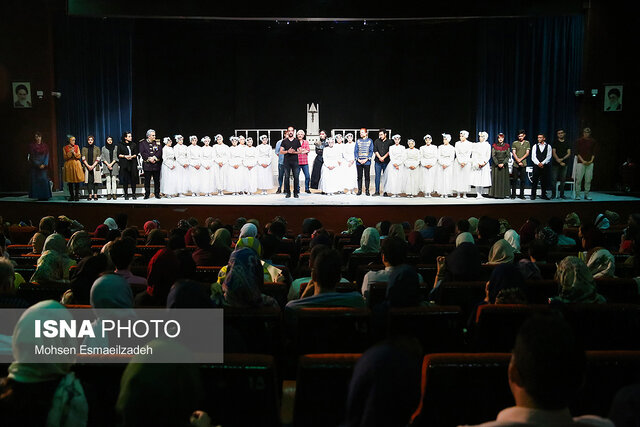 عکس تزئینی است نبود حمایتهای مالی از تئاتر مشهد باعث جلوگیری از نمایش آثار با کیفیتتر شده است