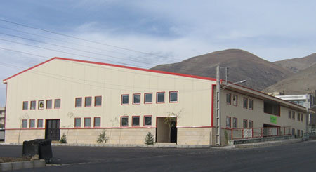 عکس آرشیوی است. کمبود سوله بحران در مشهد/ مقاومت سولهها در برابر زلزله تا ۸ ریشتر