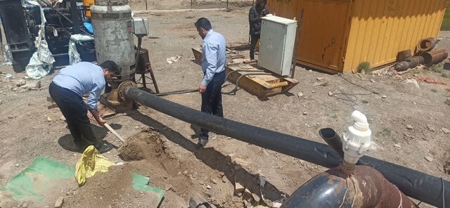 عکس از آرشیو است جلوگیری از سرقت ۵۸ هزار مترمکعب آب از دشت بحرانی زاوه