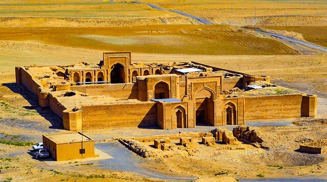 ریزگردها؛ تهدیدی برای آثار تاریخی سرخس