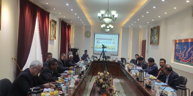 نشستهای علمی و رواداری راه نقد و اصلاح قوانین/نمایندگان در استیضاح سلایق شخصی را اعمال نکنند