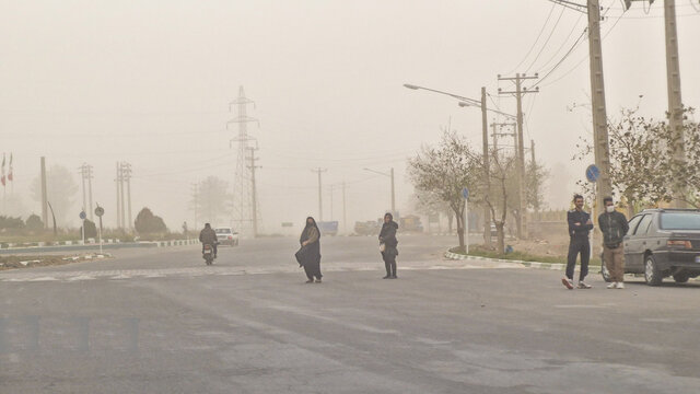 هوای پاکم آرزوست/نفسهای سنگین سرخس زیر سایه گرد و غبار