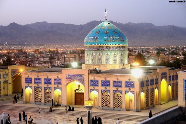 مدرسی که به شهادت رسید و زیارتگاهی که غریب ماند