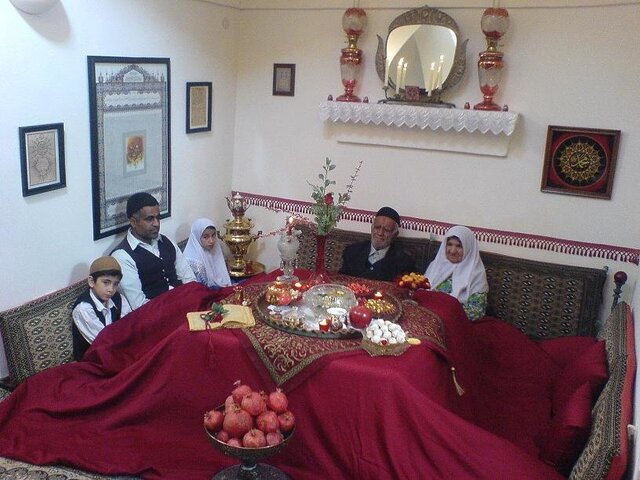 آیینهای یلدایی بهاباد آیینهای یلدایی بهاباد