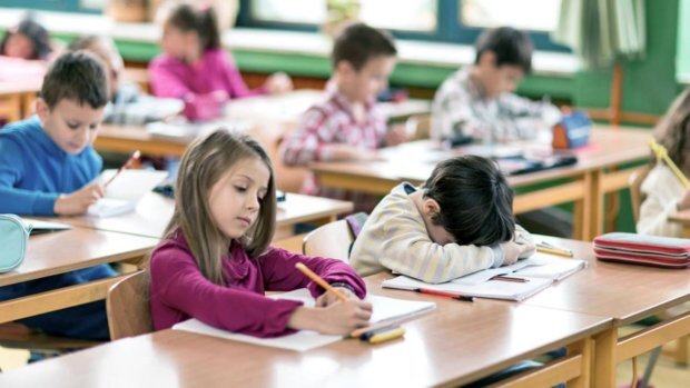 تاثیر آموزش مهارتهای روانشناسی مثبت بر سلامت روان دانشآموزان