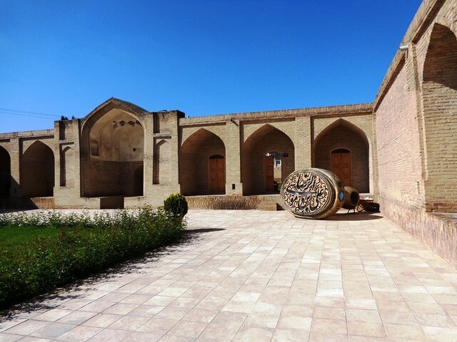 گسترش «رباط طرق» در طول زمان نشان از اهمیت آن در مشهد است