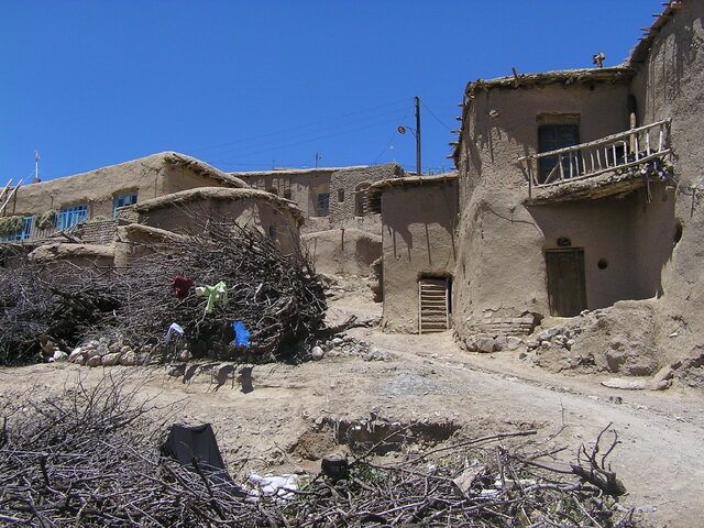 کاشمر آسیبپذیر و بیتوجه به مقاومسازی مسکن روستایی