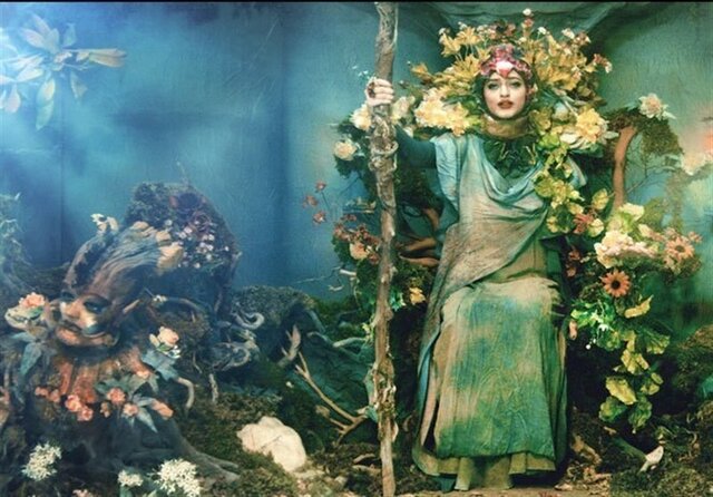 در ششمین روز از جشنواره فیلم فجر در سینماهای مشهد چه خبر است؟