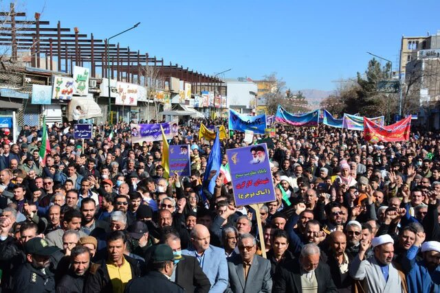 حضور پرشور مردم شهرستانهای خراسان رضوی در راهپیمایی ۲۲ بهمن