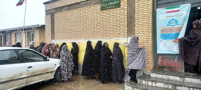 فرماندار سرخس: پیشبینی لازم برای تأمین تعرفه مازاد شعب اخذ رأی صورت گرفته است