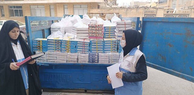 ۳.۵ تن شیرینی غیربهداشتی در نیشابور جمعآوری شد ۳.۵ تن شیرینی غیربهداشتی در نیشابور جمعآوری شد