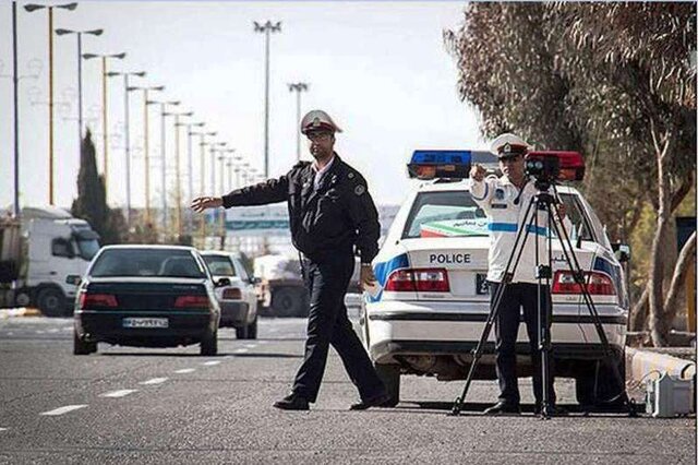 پلیس در نوروز با رانندگان متخلف بدون اغماض برخورد میکند پلیس در نوروز با رانندگان متخلف بدون اغماض برخورد میکند