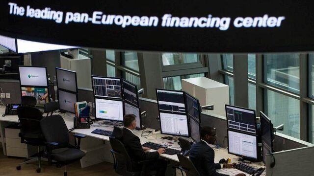 بازار سهام اروپا تحت تاثیر پاسخ ایران به رژیم صهیونیستی قرار گرفت؟ بازار سهام اروپا تحت تاثیر پاسخ ایران به رژیم صهیونیستی قرار گرفت؟