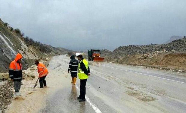 راه‌های روستایی کلات بازگشایی شدند