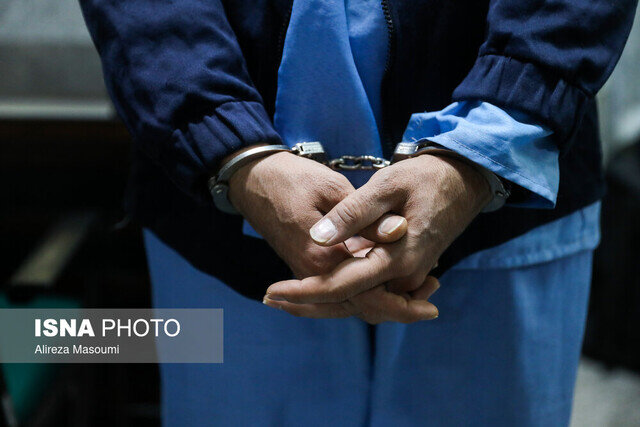 سارق ۵۵ ساله حین پرسه زنی در خیابان دستگیر شد