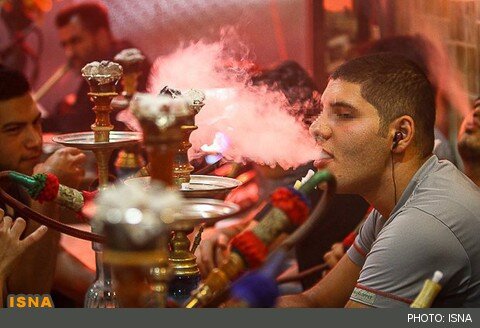 وقتی قُلقُل قلیانهای میوهای جوانان را قلقلک میدهد