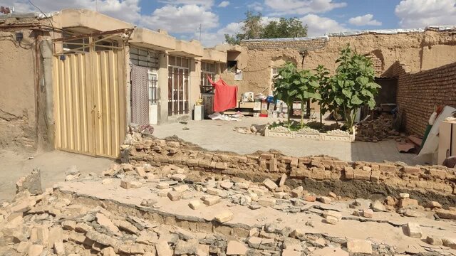 جلسه فوق العاده ستاد مدیریت بحران کاشمر با حضور استاندار خراسان رضوی