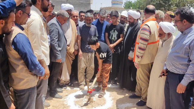 آغاز عملیات احداث و تعمیر ۳۵۰۰ واحد خسارت دیده از زلزله در کاشمر