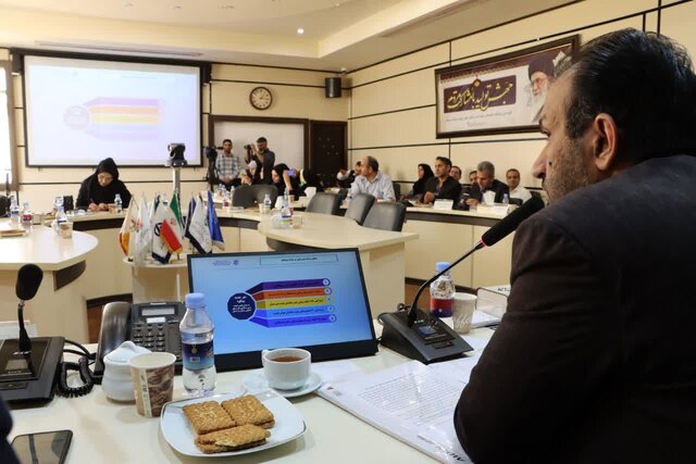 نشست خبری عملکرد شورای هماهنگی وزارت راه و شهرسازی خراسان رضوی رکورد ترانزیت در کشور با ۱۵ میلیارد تن در سال ۱۴۰۲ شکسته شد