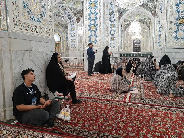 نائبالزیاره او که نیست، ولی هست