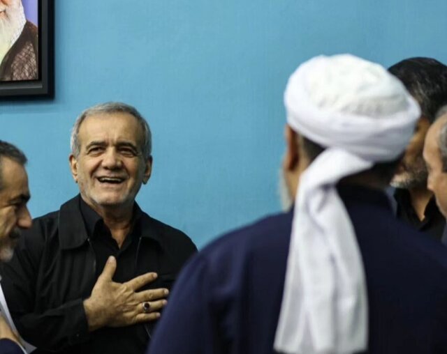 دیدار چند روز قبل رئیسجمهور منتخب با اقلیتهای دینی حضور اقلیتهای دینی در کابینه موجب تقویت همبستگی ملی میشود