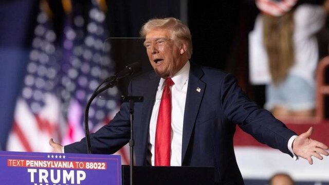 ترامپ رقیب خود را مخرب اقتصادی معرفی کرد ترامپ رقیب خود را مخرب اقتصادی معرفی کرد